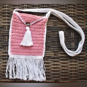 Handmade crochet shoulder/crossbody purse with button closure.